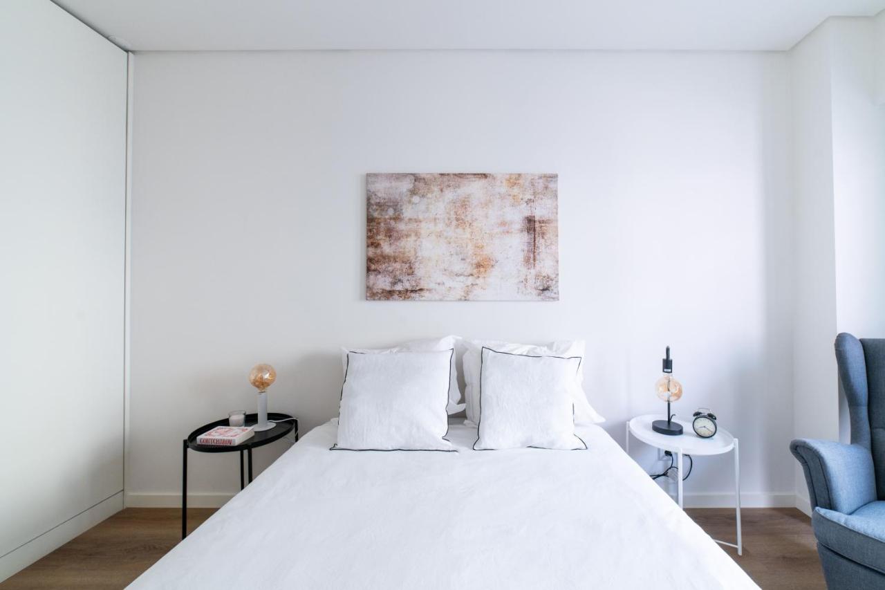 Lusiadas 53 2ºd - Beautiful Two-Bedroom Apartment Lisboa Kültér fotó