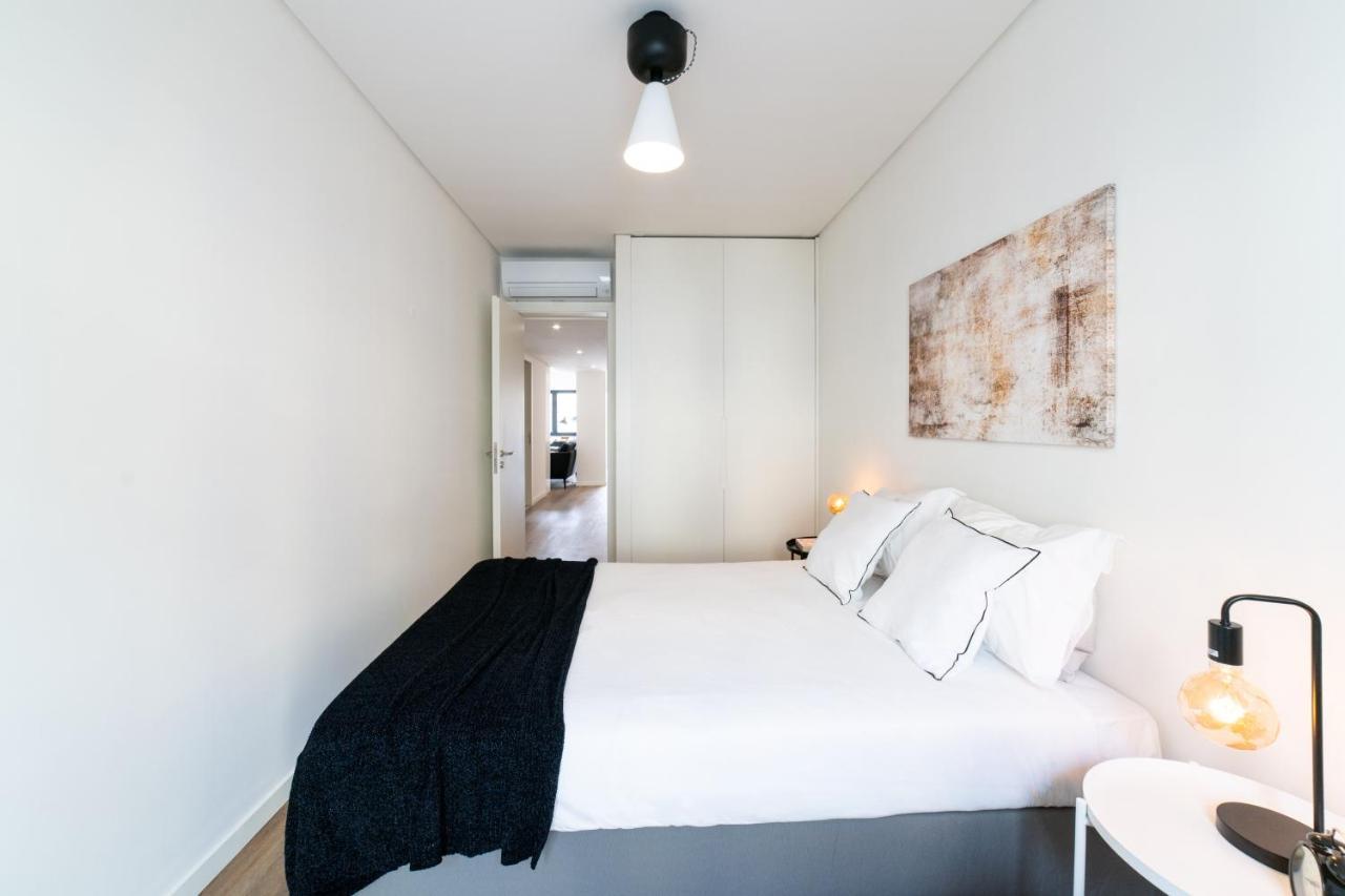 Lusiadas 53 2ºd - Beautiful Two-Bedroom Apartment Lisboa Kültér fotó